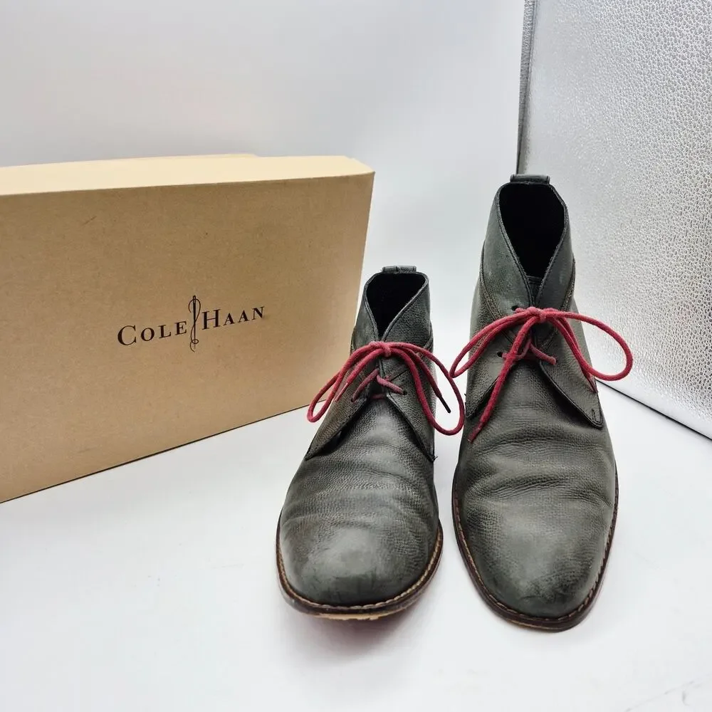 Cole Haan Air Colton Chukka Boots Gray Leather Red Laces Men's Size 10.5 MC09586